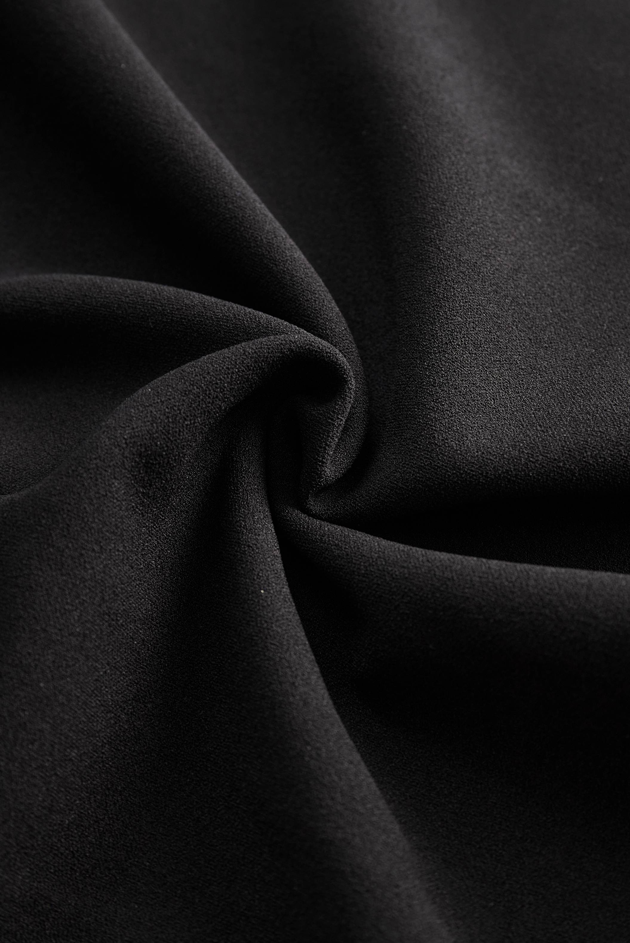LUNE – Élégance Classique Dress