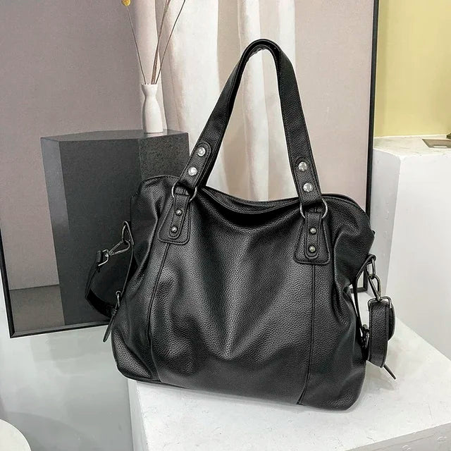 Flair. - Elegante Hobo-Schultertasche