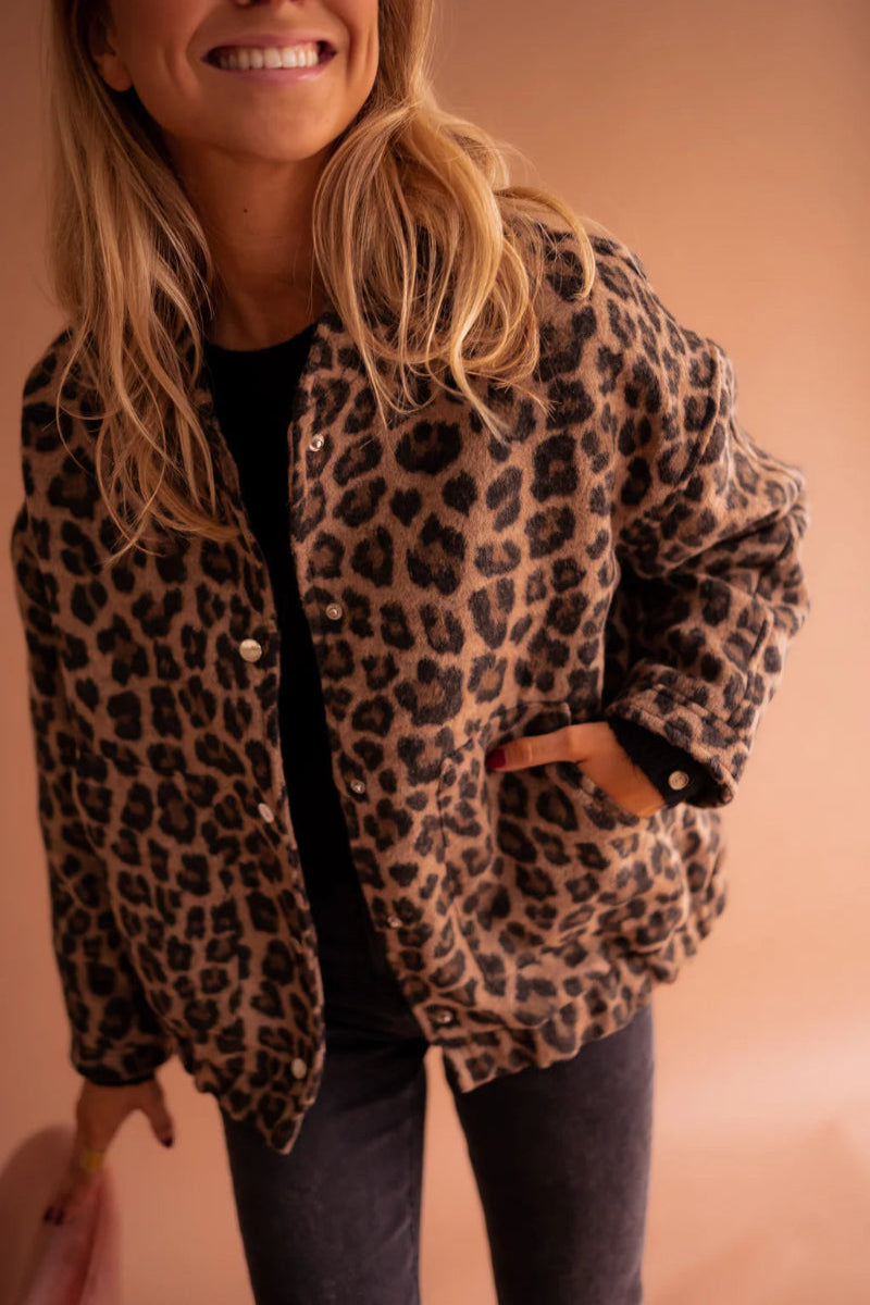 Élodie – Leopardenjacke