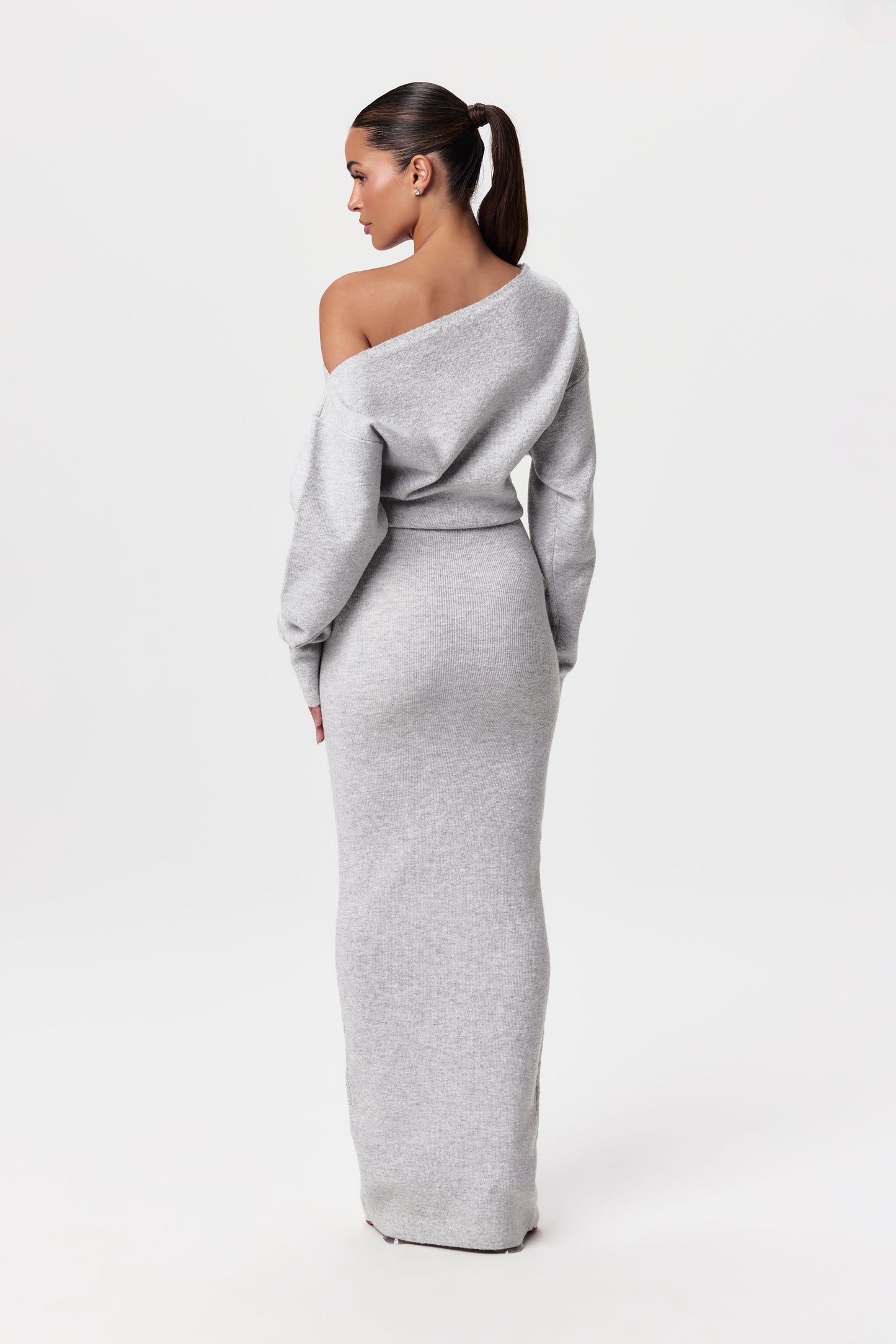 Élina – Robe Asymétrique en Maille
