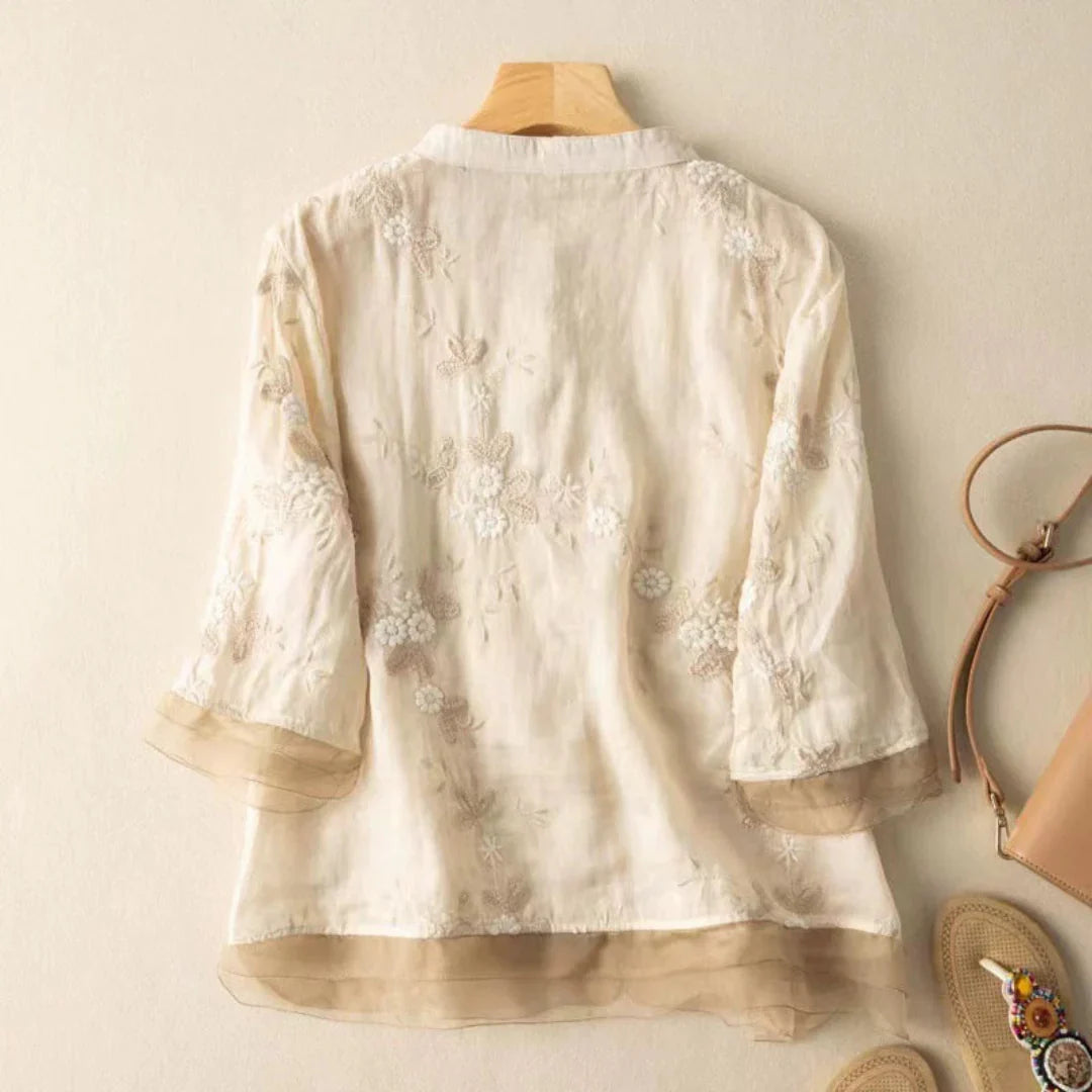 Florine – Blouse Légère à Fleurs Brodées