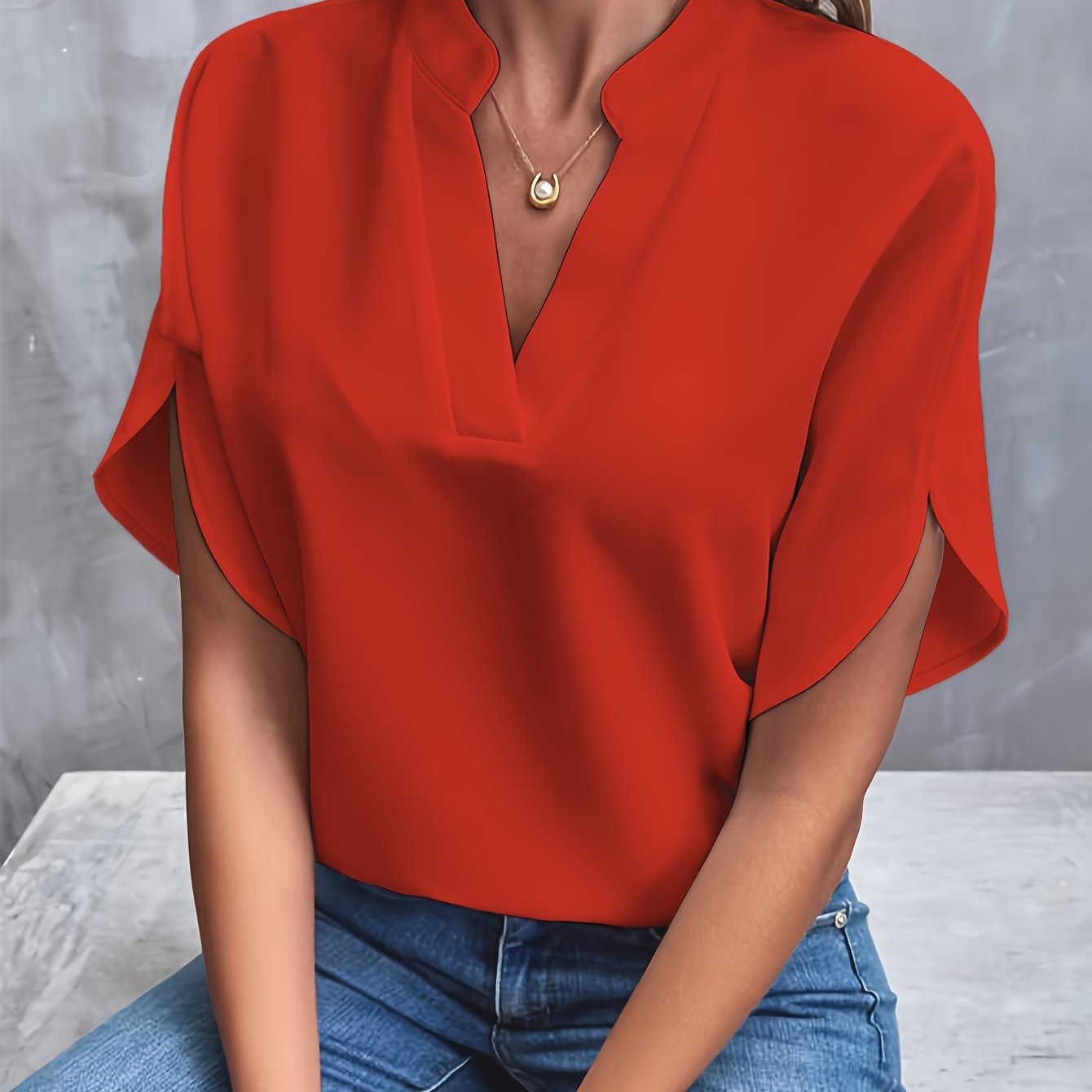 Élina – Blouse Élégante à Manches Ouvertes
