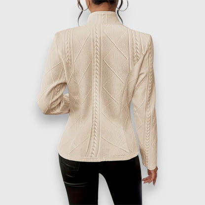 Clara – Veste Texturée Chic
