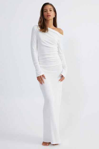 Ariane – Robe Blanche Épaule Dénudée