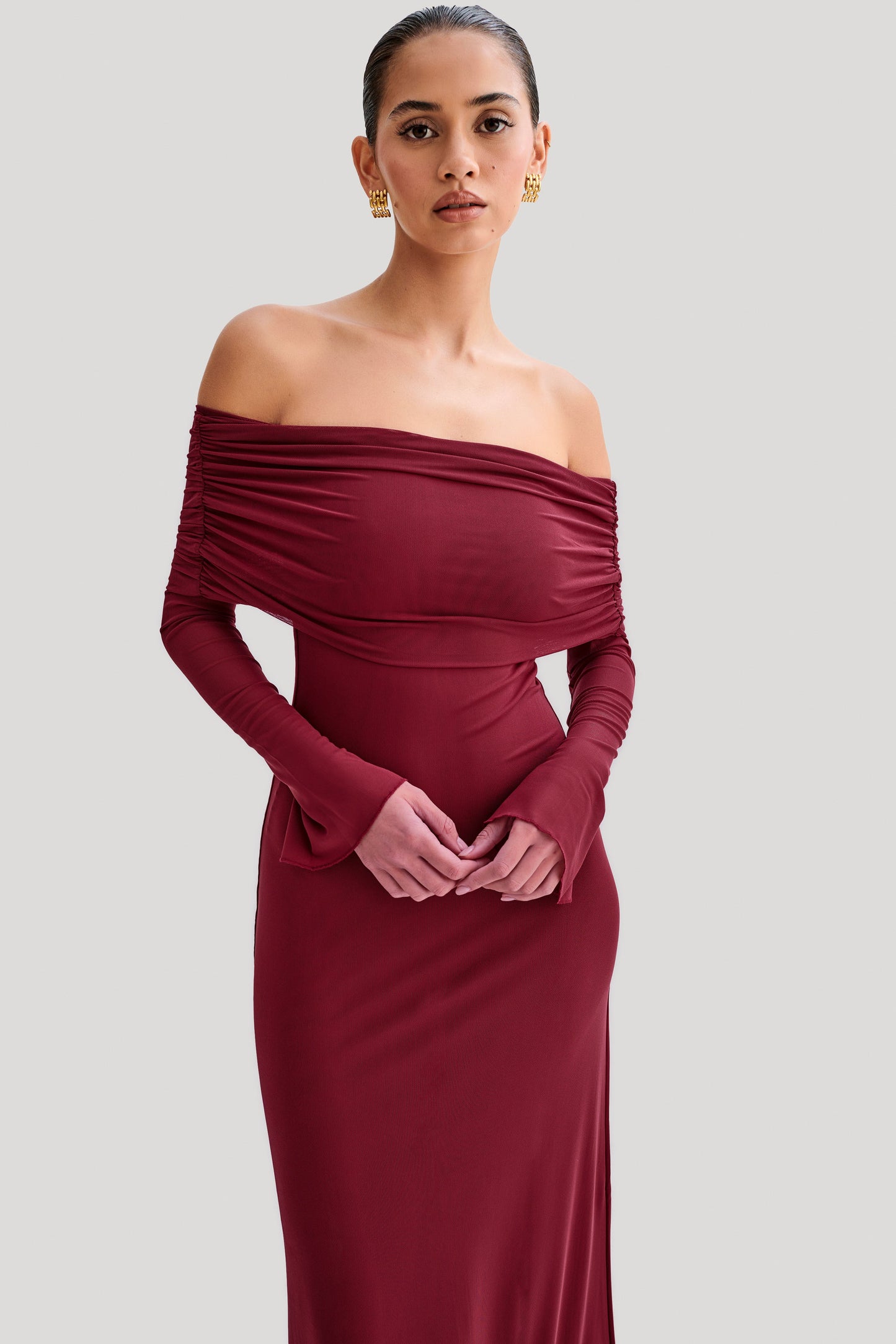 Sofia – Robe Longue Épaules Dénudées