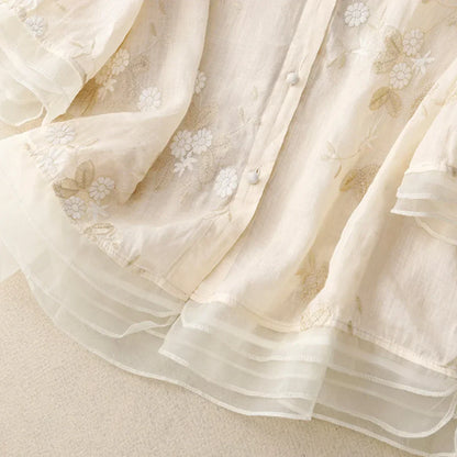 Florine – Blouse Légère à Fleurs Brodées