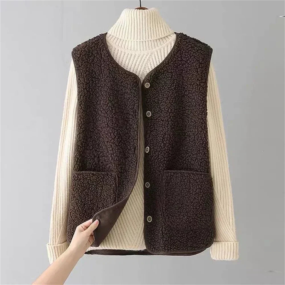 Anaëlle – Gilet Douillet en Laine Moutonnée