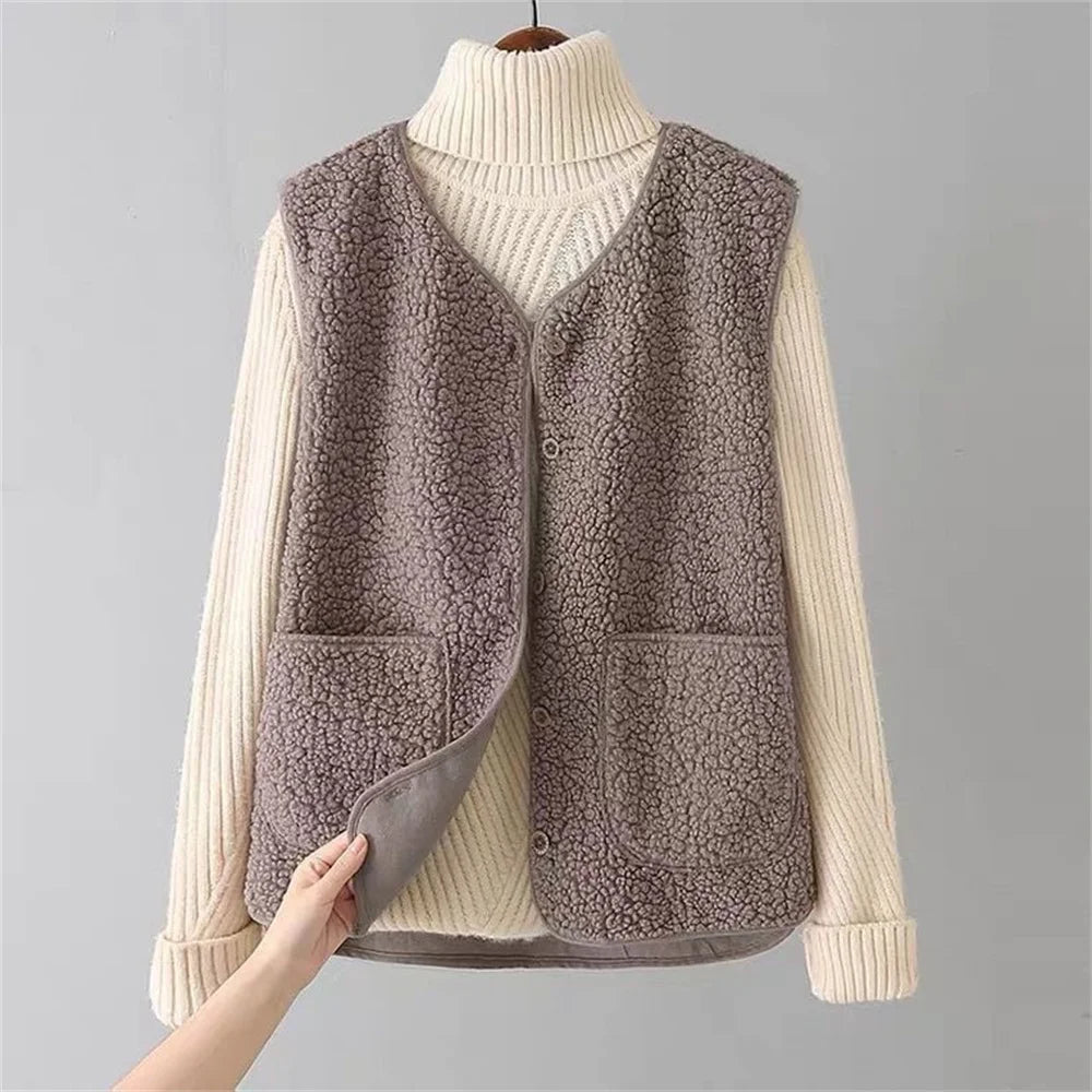 Anaëlle – Gilet Douillet en Laine Moutonnée