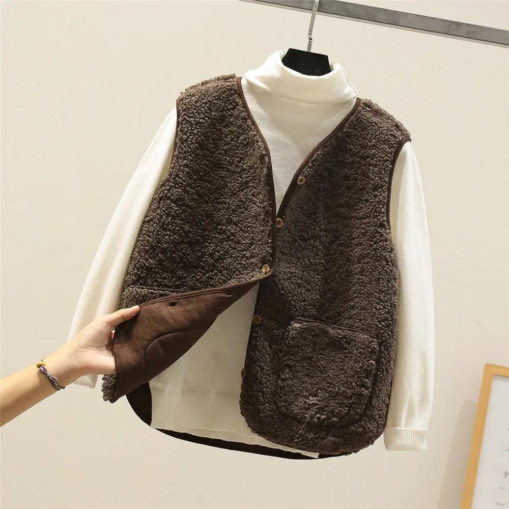 Anaëlle – Gilet Douillet en Laine Moutonnée