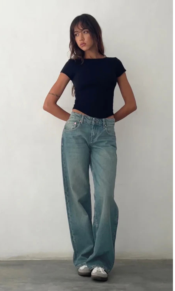 Mila – Jean Taille Basse Oversize