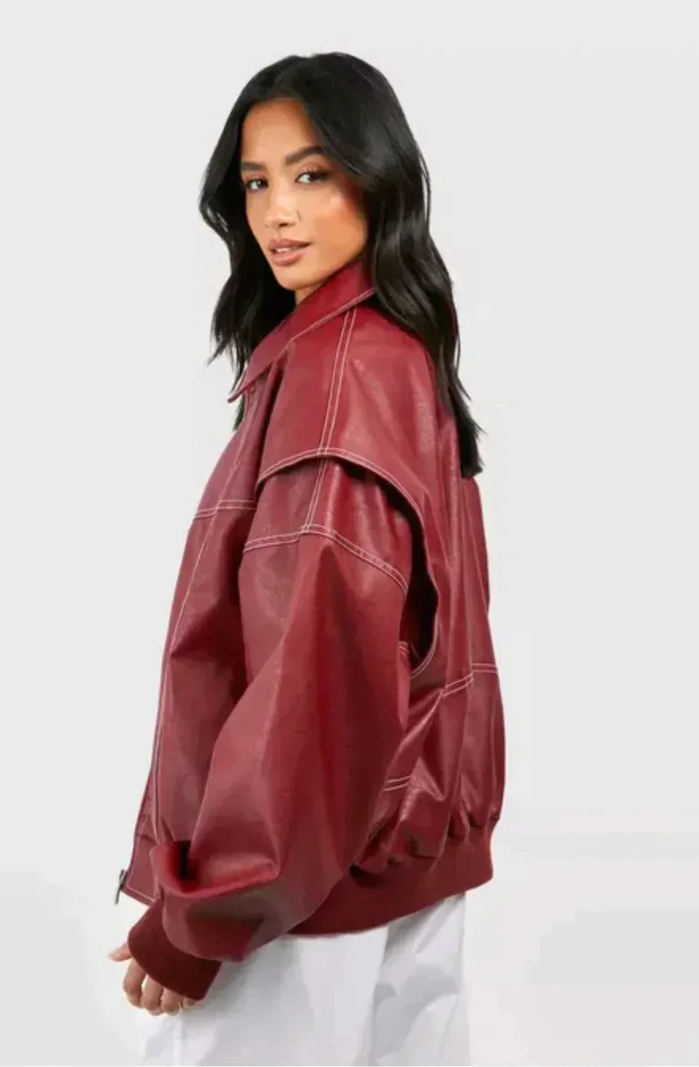 Camille – Blazer en Similicuir Élégant