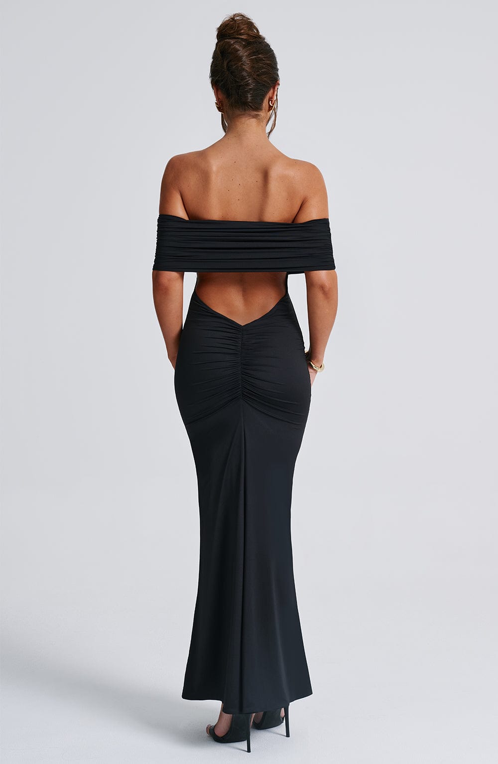 Noémie – Robe Longue Épaules Dénudées
