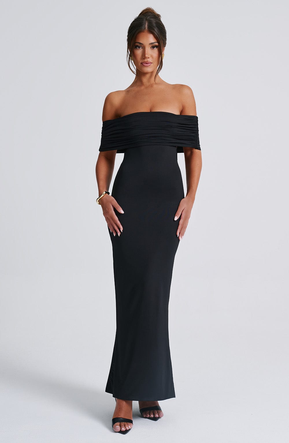 Noémie – Robe Longue Épaules Dénudées